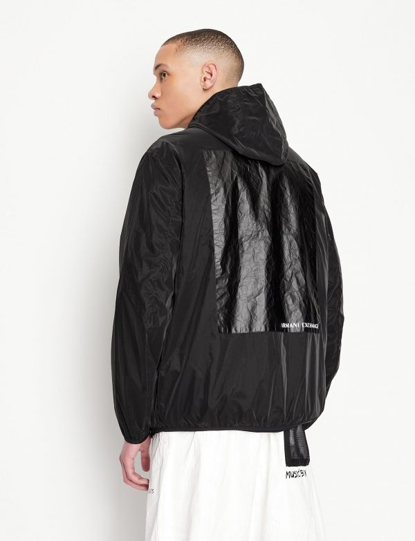 ARMANI EXCHANGE – Blouson in Nylon Light con Cappuccio Nero