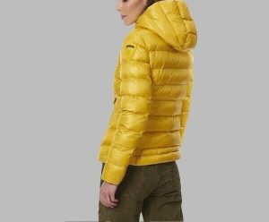 BLAUER-PIUMINO DONNA CORTO CON CAPPUCCIO MOD. HAZEL GIALLO