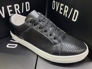 OVER/D – SNEAKERS TRAFORATA PELLE NERA