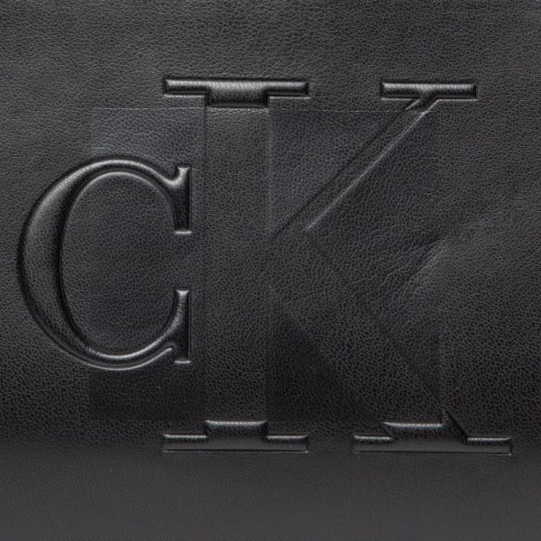 CALVIN KLEIN – Borsetta Donna Sculpted Shoulder Nero