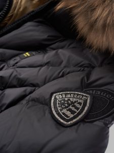 BLAUER – PIUMINO Donna A LINEE GEOMETRICHE INTRECCIATE COURTNEY Nero Int. Biscotto