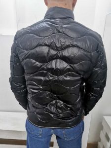BLAUER – Piumino Corto Nylon Imbottito a Onde Uomo Nero
