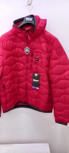 BLAUER – Piumino Corto Imbottito a Onde con Cappuccio Uomo Rosso Scuro