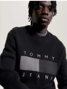 TOMMY HILFIGER – Pullover Uomo Relaxed Fit con Distintivo Nero