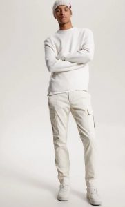 TOMMY HILFIGER – Pullover Uomo Essential con Logo New York Bianco