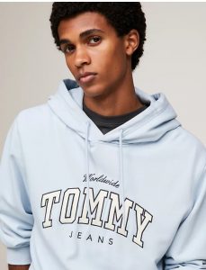 TOMMY HILFIGER – Felpa Uomo Varsity con Cappuccio e Logo Breezy Blue