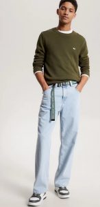 TOMMY HILFIGER – Pullover Uomo Essential con Bandierina Verde Oliva