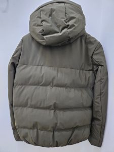 OVER/D – Giubbotto Corto Uomo con Cappuccio Trapuntato Verde Militare