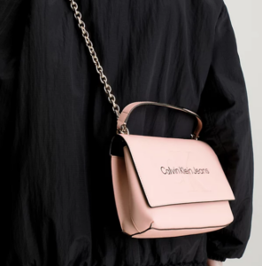 CALVIN KLEIN – Borsa Donna Sculpted Ew Flap Conv25 Mono Conchiglia Pallida