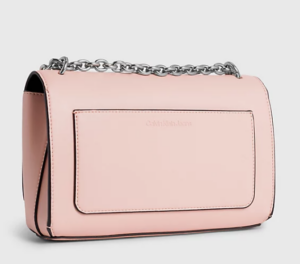 CALVIN KLEIN – Borsa Donna Sculpted Ew Flap Conv25 Mono Conchiglia Pallida