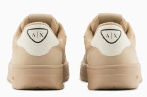 ARMANI EXCHANGE – Scarpe Uomo Sneakers Effetto Scamosciato con Dettaglio a Contrasto Beige