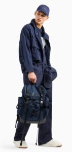 ARMANI EXCHANGE – T-Shirt Uomo Regular Fit in Cotone con Stampa Fotografica Blu Notte