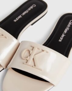 CALVIN KLEIN JEANS – Sandali Donna in Vernice Sussurro Rosa