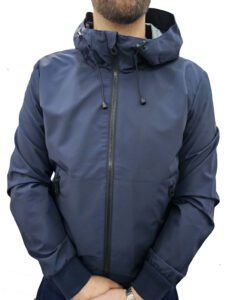 OVER/D – Giubbotto Uomo Modello Bomber con Cappuccio Blu