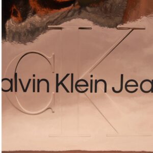 CALVIN KLEIN – Borsetta Donna Sculpted Arc Shoulderbag22 Mandorla Glassata
