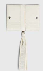 CALVIN KLEIN – Portafoglio Donna con Zip Integrale e Borsellino Portamonete da Polso RFID Beige