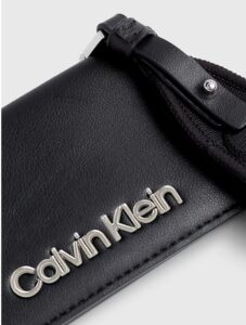 CALVIN KLEIN – Portafoglio Donna con Zip Integrale e Borsellino Portamonete da Polso RFID Nero