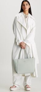CALVIN KLEIN – Borsa Donna Daily Shopper Medium Pebble Pigeon