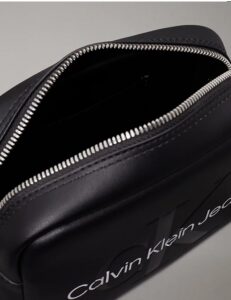 CALVIN KLEIN JEANS – Borsetta Donna Sculpted Camera Bag18 Mono Nero