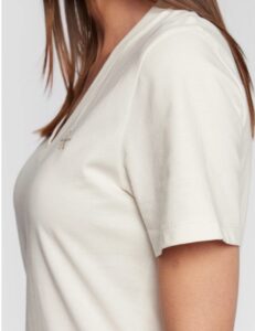 CALVIN KLEIN JEANS – T-Shirt Donna Slim Fit Scollo a V Beige