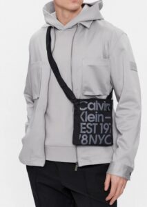 CALVIN KLEIN JEANS – Borsellino Uomo Sport Essentials Flatpack Nero