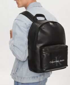 CALVIN KLEIN JEANS – Zaino Uomo Monogram Soft Campus Bp40 Nero