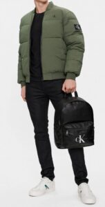 CALVIN KLEIN JEANS – Zaino Uomo Monogram Soft Campus Bp40 Logo Bianco – Nero