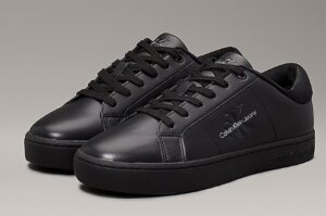 CALVIN KLEIN JEANS – Sneaker Uomo Classic Cupsole Low Laceup in Pelle Triplo Nero
