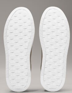 CALVIN KLEIN JEANS – Scarpe Donna Sneaker Platform in Pelle Metallizzata Bianco Crema