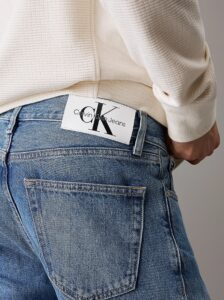 CALVIN KLEIN JEANS – Jeans Uomo Authentic Straight Denim Medium