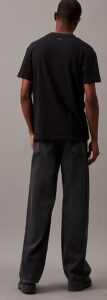 CALVIN KLEIN -T-Shirt Uomo con Logo Ripetuto Nero